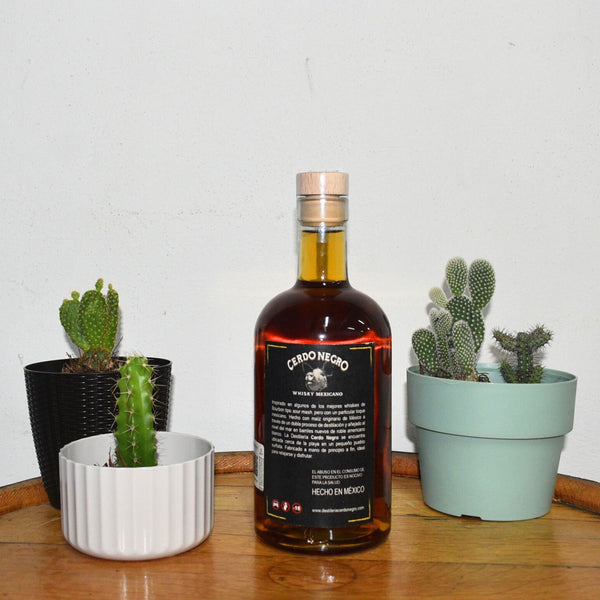 Cerdo Negro Whisky Mexicano - 750 ml