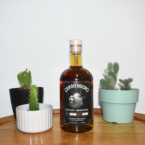 Cerdo Negro Whisky Mexicano - 750 ml